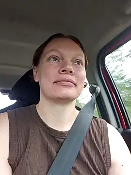 Snapshot of TryingWind chatting on April 5, 2026, 6:10 am TryingWind online show from April 5, 2026, 6:10 am