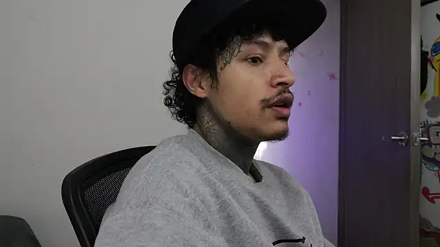 trieone online show from January 9, 2026, 1:47 pm