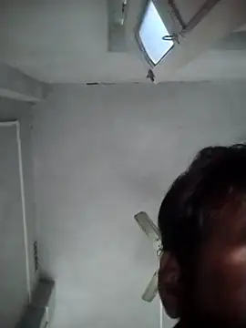 Snapshot of Dogol1990 chatting on October 24, 2025, 10:44 am Dogol1990 online show from October 24, 2025, 10:44 am