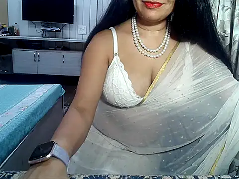 yourradhika online show from December 29, 2024, 6:27 pm