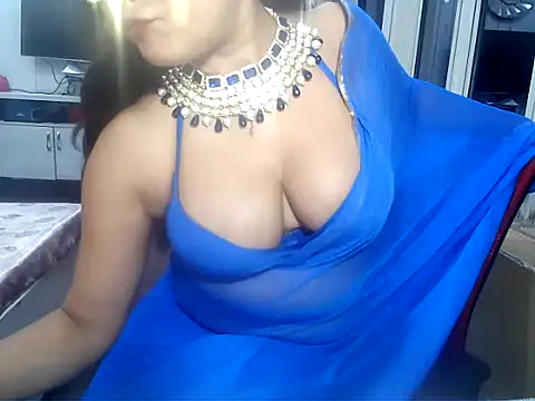 yourradhika online show from December 17, 2025, 7:42 pm