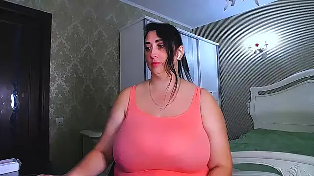 Evelyn Shy online show from December 25, 2024, 7:14 am