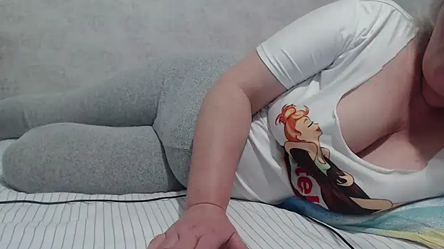 Miss Night21 online show from February 25, 2025, 7:42 am