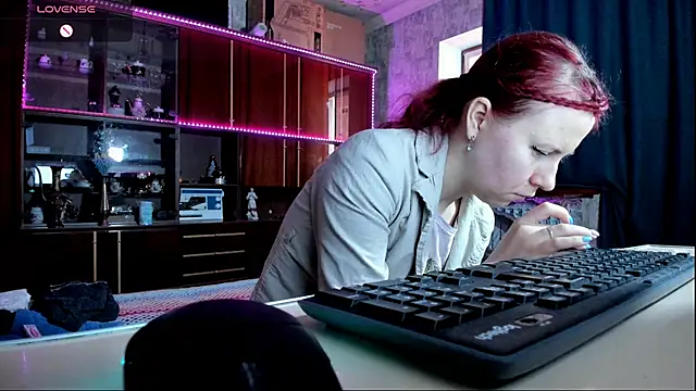 Snapshot of pa1e_pr1ncess chatting on February 12, 2025, 6:51 am pa1e pr1ncess online show from February 12, 2025, 6:51 am