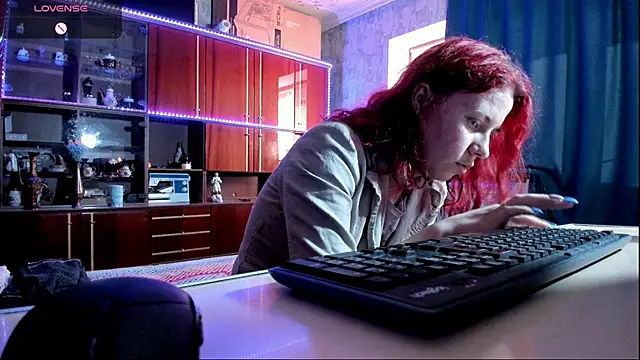 Snapshot of pa1e_pr1ncess chatting on February 12, 2025, 12:33 pm pa1e pr1ncess online show from February 12, 2025, 12:33 pm