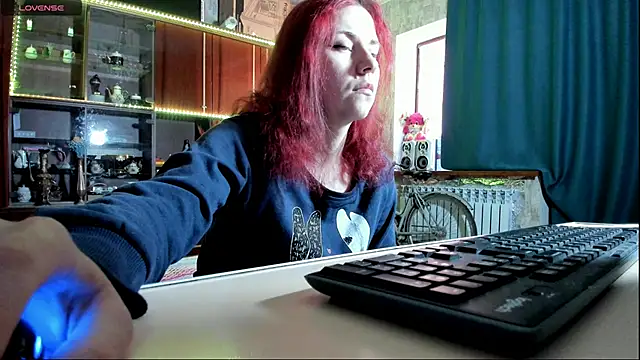 Snapshot of pa1e_pr1ncess chatting on February 22, 2025, 6:28 am pa1e pr1ncess online show from February 22, 2025, 6:28 am