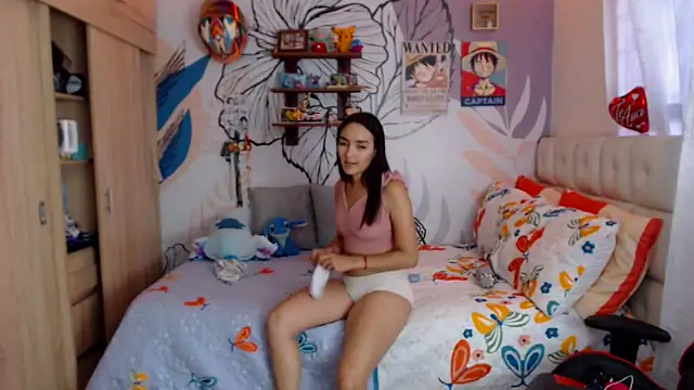 LinzyBaner online show from March 19, 2026, 9:30 pm