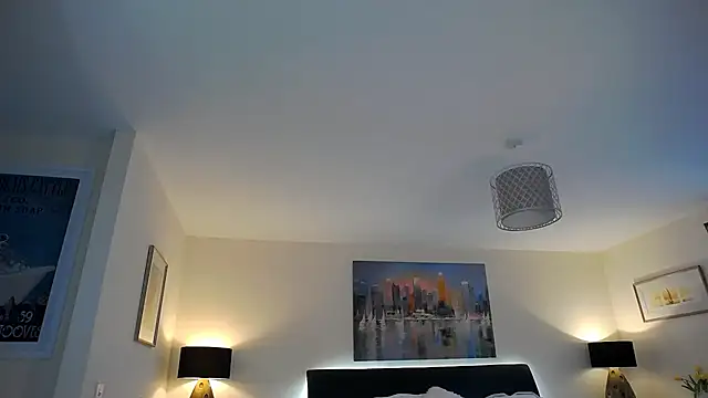 AlbanyWhite online show from August 5, 2026, 5:54 am