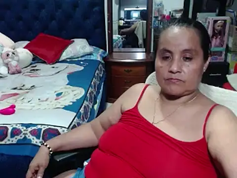 pervert mommy  online show from January 11, 2025, 3:09 pm