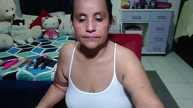 Snapshot of pervert_mommy_ chatting on October 3, 2025, 9:50 am pervert mommy online show from October 3, 2025, 9:50 am