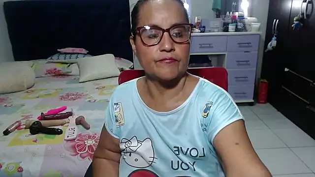 Snapshot of pervert_mommy_ chatting on February 14, 2026, 10:12 am pervert mommy online show from February 14, 2026, 10:12 am