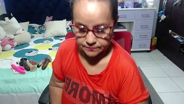 Snapshot of pervert_mommy_ chatting on February 28, 2026, 12:39 pm pervert mommy online show from February 28, 2026, 12:39 pm