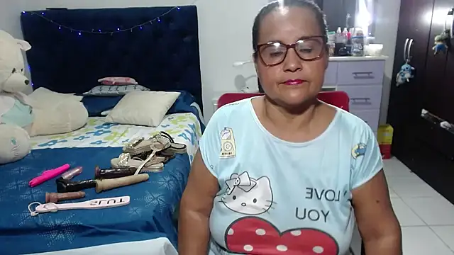 Snapshot of pervert_mommy_ chatting on March 6, 2026, 9:28 am pervert mommy online show from March 6, 2026, 9:28 am