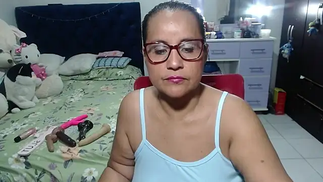 Snapshot of pervert_mommy_ chatting on March 13, 2026, 9:38 am pervert mommy online show from March 13, 2026, 9:38 am