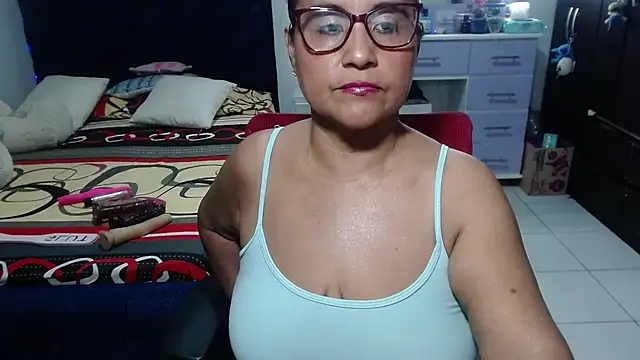 Snapshot of pervert_mommy_ chatting on March 23, 2026, 10:52 am pervert mommy online show from March 23, 2026, 10:52 am