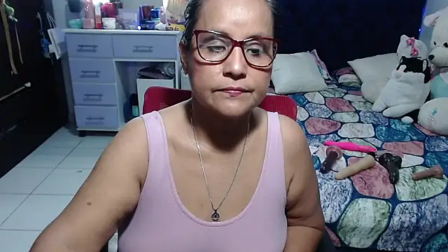 pervert mommy  online show from June 5, 2026, 10:21 am