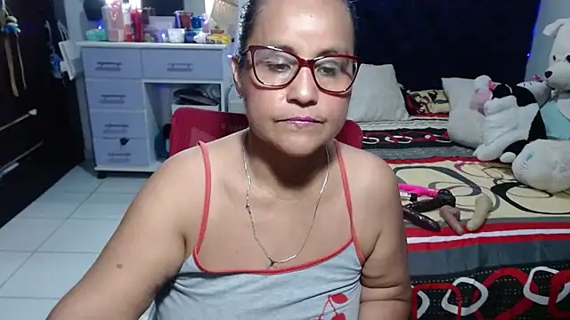 pervert mommy  online show from June 7, 2026, 1:15 pm