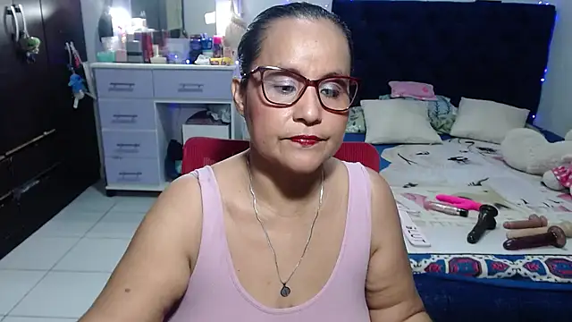 pervert mommy  online show from June 19, 2026, 9:35 am