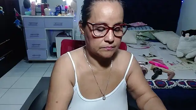 pervert mommy  online show from June 25, 2026, 9:47 am