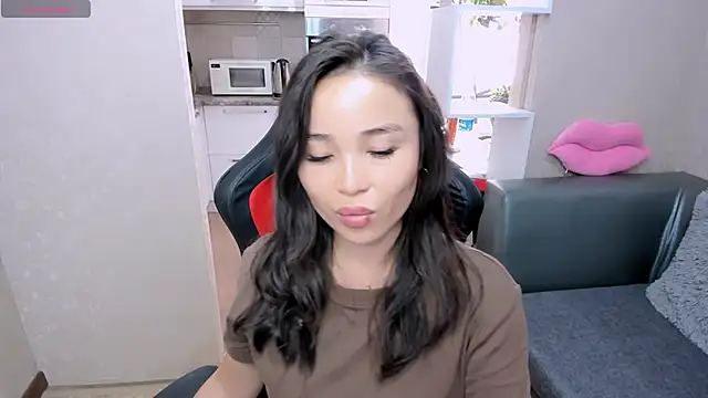 AyaMoon online show from September 15, 2025, 6:46 am