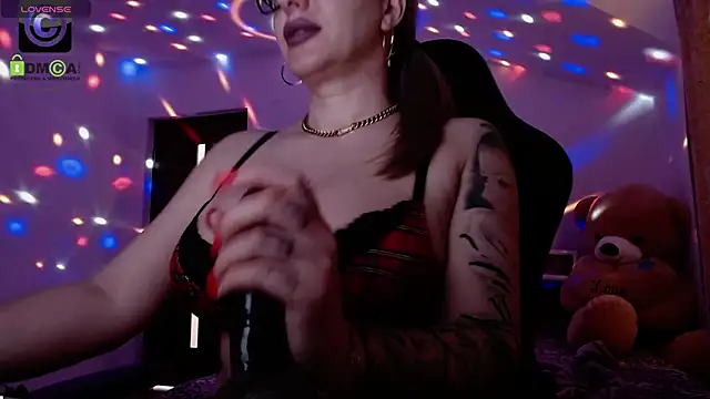 SonyaDevon online show from January 26, 2025, 7:10 am