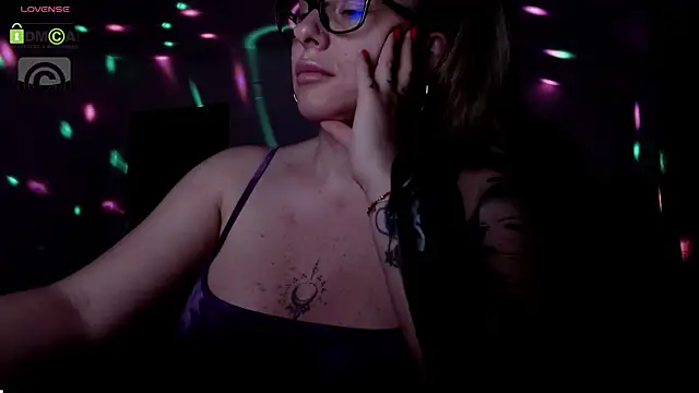 SonyaDevon online show from January 30, 2025, 7:48 pm