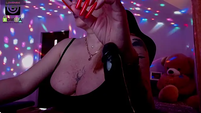 SonyaDevon online show from February 21, 2025, 7:45 am