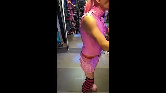 fetishboyzz online show from September 30, 2025, 11:43 pm