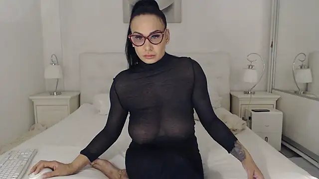 Snapshot of alisonya1 chatting on February 21, 2025, 5:02 am alisonya1 online show from February 21, 2025, 5:02 am