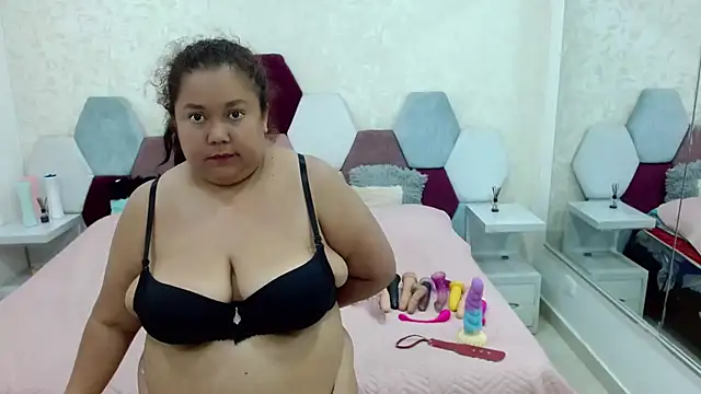 angel blue online show from January 17, 2025, 7:38 pm