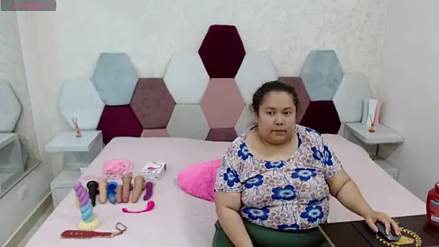 angel blue online show from June 11, 2026, 2:59 pm