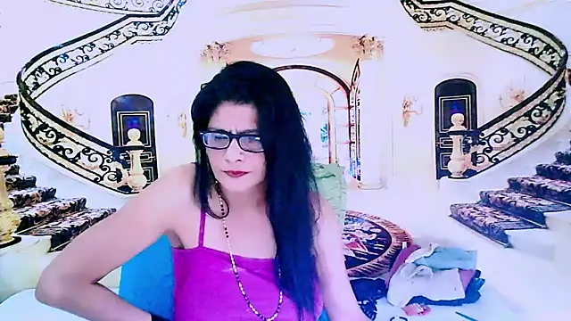 Snapshot of IndianAllure chatting on December 27, 2024, 5:31 am IndianAllure online show from December 27, 2024, 5:31 am
