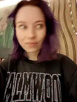 Frost foxy online show from January 12, 2025, 6:39 am