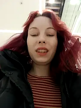 Frost foxy online show from March 1, 2025, 8:23 am