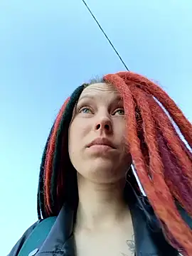 Frost foxy online show from September 10, 2025, 2:55 am