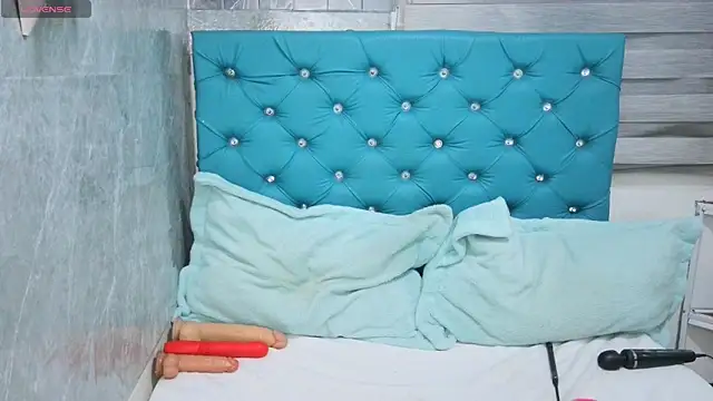 Snapshot of MAARYMOON chatting on October 25, 2025, 10:45 am MAARYMOON online show from October 25, 2025, 10:45 am