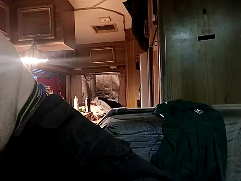 Snapshot of nicali78 chatting on September 18, 2025, 1:51 am nicali78 online show from September 18, 2025, 1:51 am