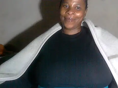 Snapshot of Choco-Coco10 chatting on October 28, 2025, 2:26 am Choco-Coco10 online show from October 28, 2025, 2:26 am