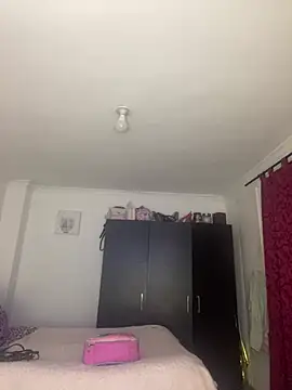 Snapshot of AlondraDiossa03 chatting on January 13, 2025, 8:26 pm AlondraDiossa03 online show from January 13, 2025, 8:26 pm