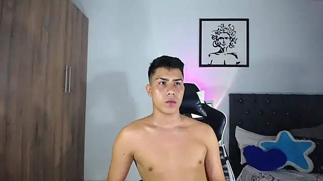 AlanNaughty online show from October 4, 2025, 8:51 pm