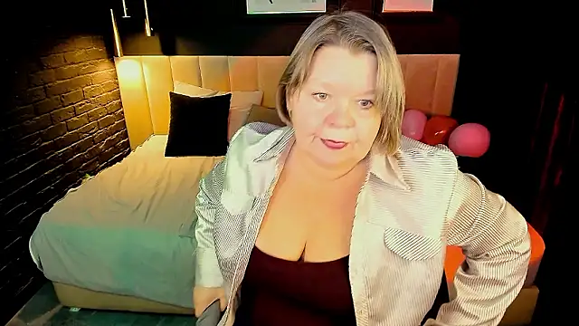 Shannonshine online show from February 18, 2026, 1:40 pm