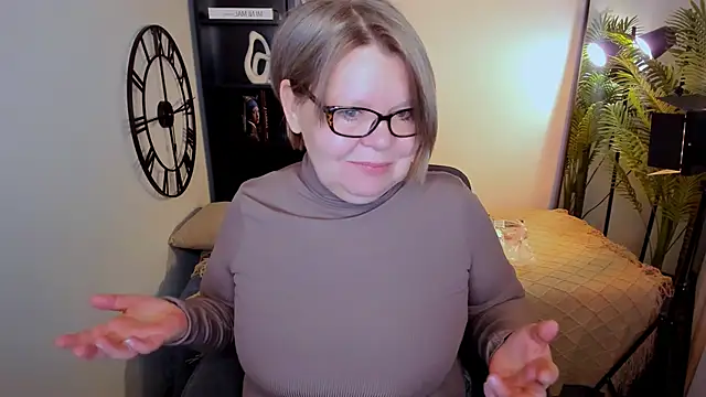 Shannonshine online show from May 8, 2026, 5:24 am