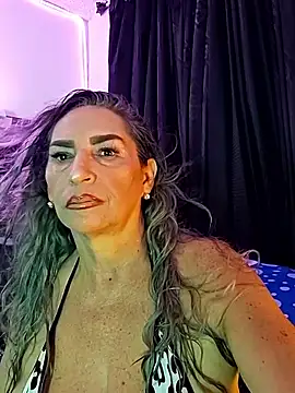 Snapshot of Lossexycacha chatting on June 17, 2026, 10:17 am Lossexycacha online show from June 17, 2026, 10:17 am