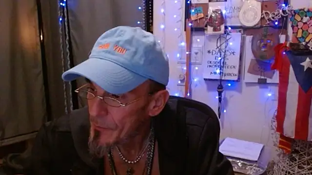 Snapshot of mycock2474u chatting on January 28, 2025, 12:11 pm mycock2474u online show from January 28, 2025, 12:11 pm