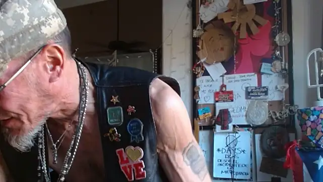 Snapshot of mycock2474u chatting on January 28, 2025, 10:56 pm mycock2474u online show from January 28, 2025, 10:56 pm