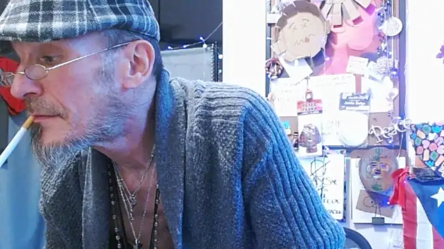 Snapshot of mycock2474u chatting on February 1, 2025, 12:51 am mycock2474u online show from February 1, 2025, 12:51 am