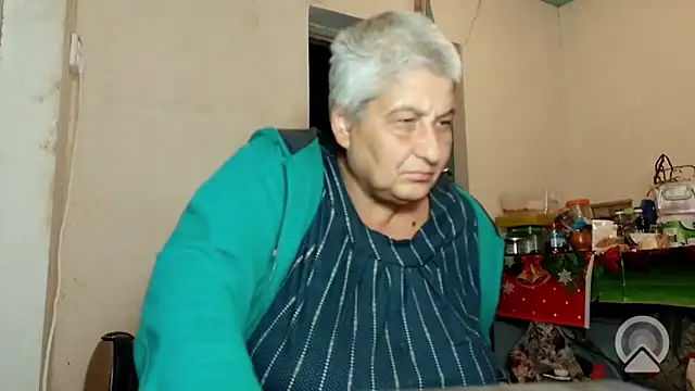 ExquisiteMature online show from September 17, 2025, 11:50 pm