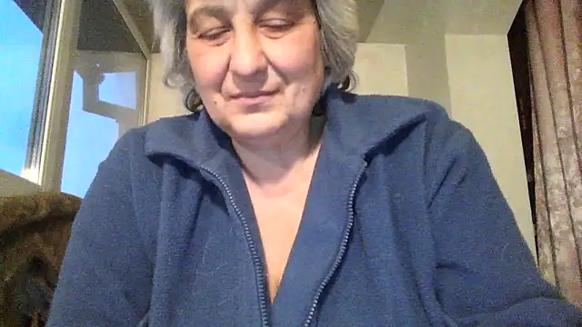 Snapshot of ExquisiteMature chatting on April 10, 2026, 5:06 pm ExquisiteMature online show from April 10, 2026, 5:06 pm