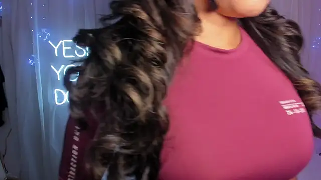 Snapshot of carolgaita chatting on January 30, 2025, 12:27 pm carolgaita online show from January 30, 2025, 12:27 pm