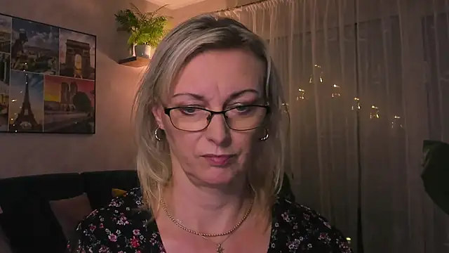 vanessa chat online show from December 8, 2024, 8:58 pm